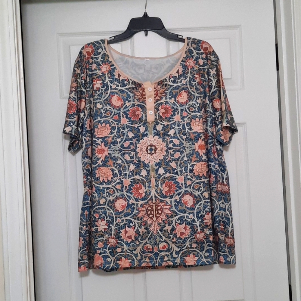 3XL Short Sleeve Scoop Neckline Blue Cream Blouse Top